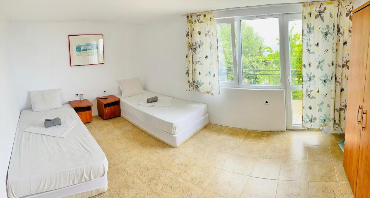 Fayna Byala Guest House & Bungalows Ngoại thất bức ảnh